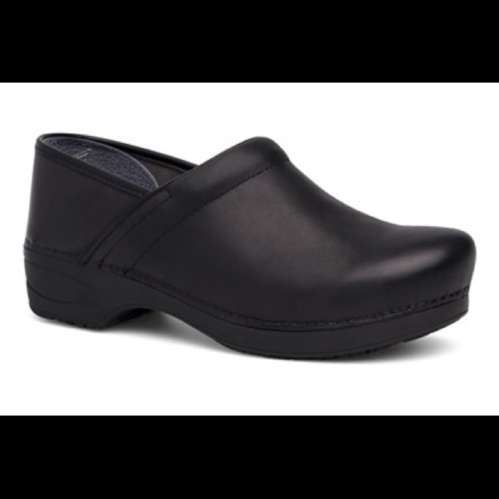Dansko Men’s Leather Clog